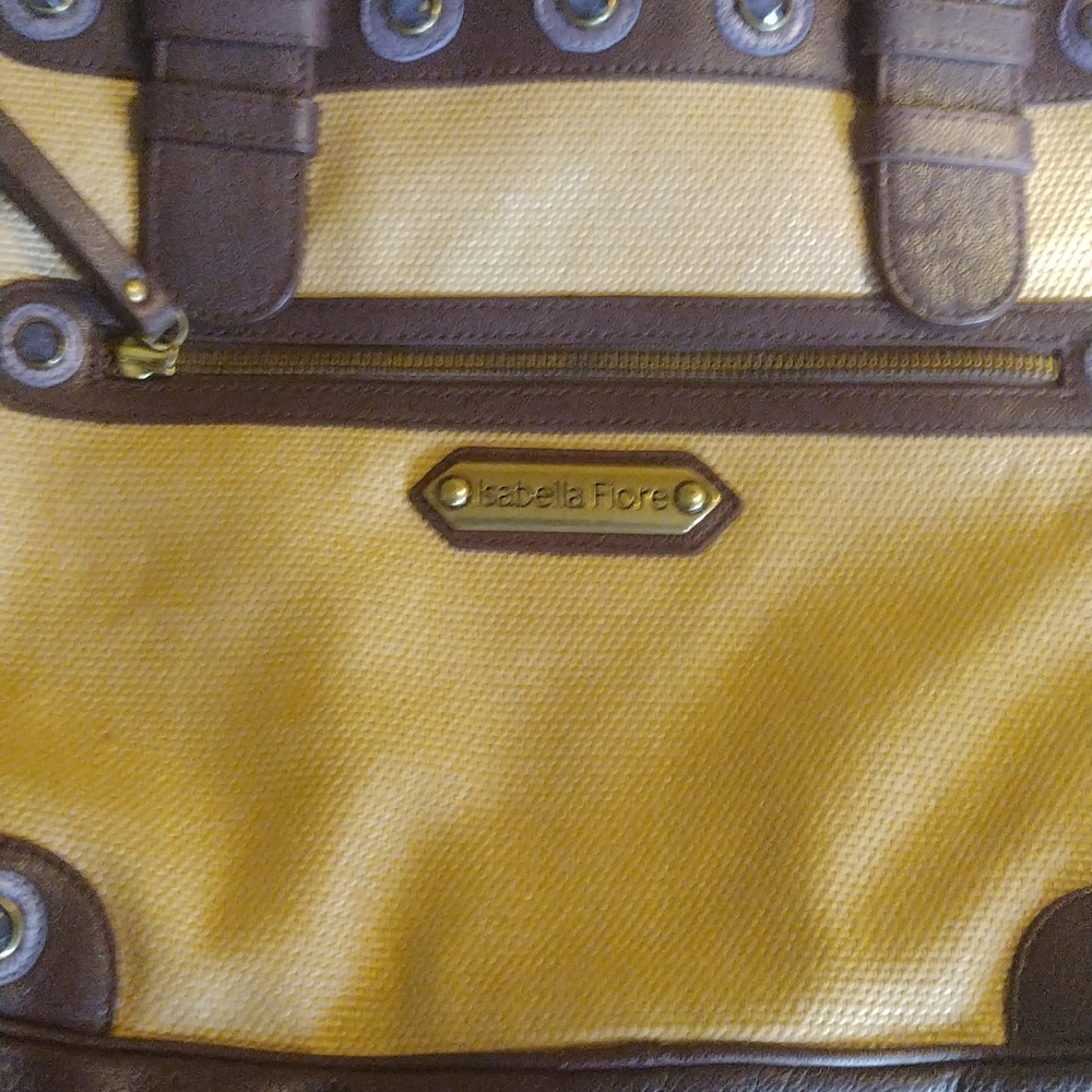 Sale - Picture 2 of 3